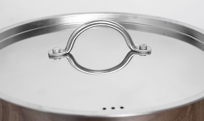 Nắp nồi bằng inox an toàn - Nồi inox 3 đáy nắp inox 24cm Delites NE014-24