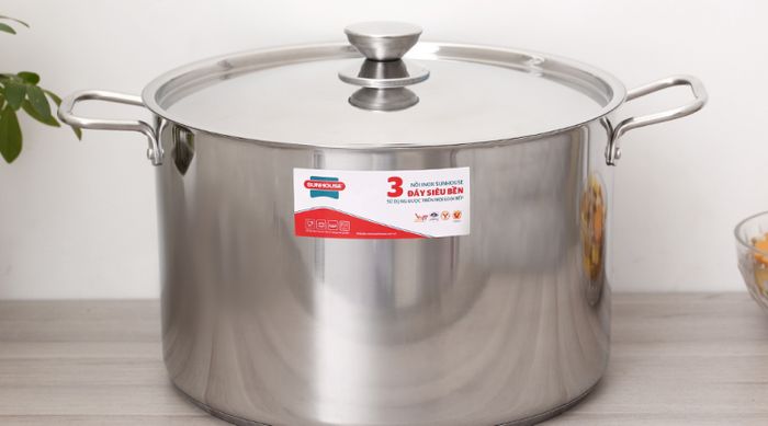 Đường kính 32 cm - Nồi Inox 3 đáy nắp inox 32 cm Sunhouse SHG300-32