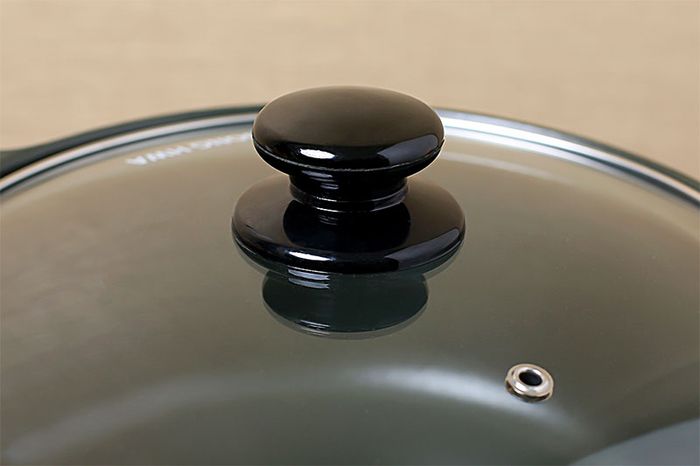 Nắp nồi trong suốt tiện quan sát thức ăn - Nồi đất 3.1L DongHwa Tucbeghi G-705H Xanh