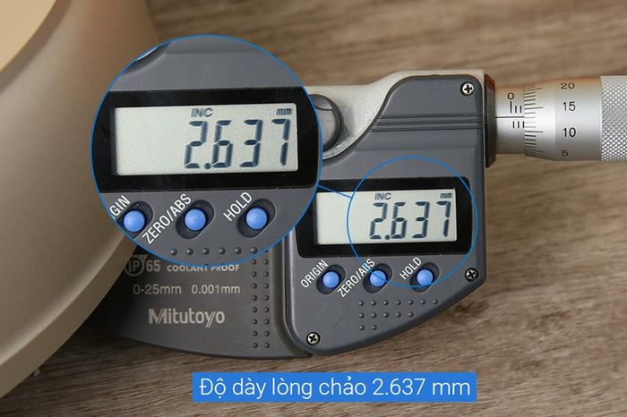 Độ dày gần 2.7 mm - Chảo nhôm chống dính đáy từ 24 cm Tefal H9100414