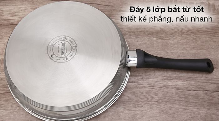 Chảo inox 5 đáy chống dính 28cm Sunhouse IN28M4 - Thiết kế 5 đáy làm từ chất liệu inox 430 dày 2.8 mm có khả năng bắt từ tốt