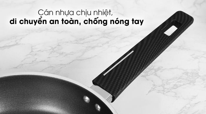 Chảo nhôm chống dính 24cm Elmich Nero EL-3772 - Cán nhựa chịu nhiệt, sử dụng chắc chắn