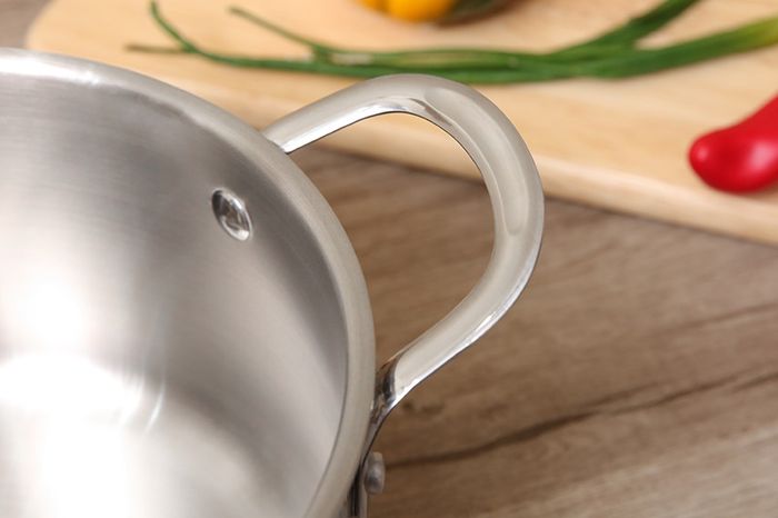 Tay cầm gắn chặt vào thân nồi - Nồi inox 304 20cm Elmich Tri-Max 2353733