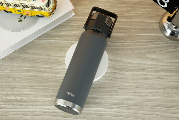 Bình giữ nhiệt inox 670 ml Delites XB-20109