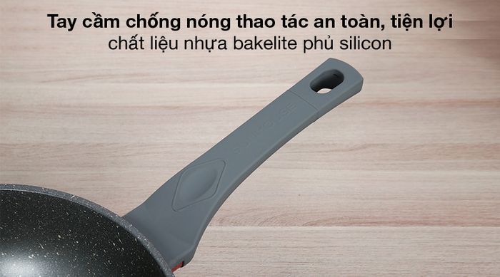 Tay cầm chống bỏng - Chảo nhôm sâu chống dính đáy từ 28cm Sunhouse SBDS28MP