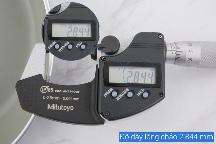 Độ dày lòng chảo - Chảo nhôm chống dính đáy từ 20 cm Elmich Harmonia EL-3779