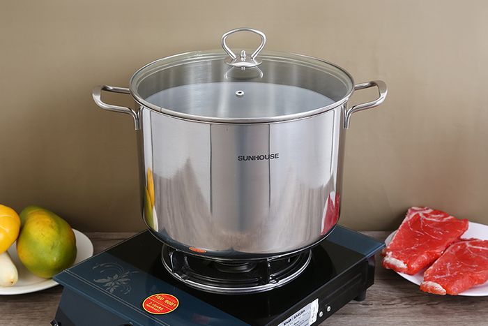 Kích thước - Nồi luộc gà inox 3 đáy nắp kiếng 28cm Sunhouse SH28LG