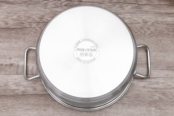 Đáy 3 lớp - Nồi inox 3 đáy nắp kính 24 cm Fivestar N24-5DG 304