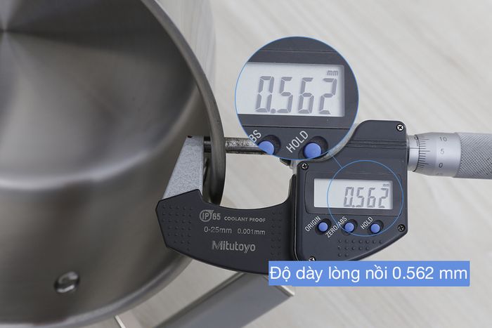 Nồi inox 3 đáy nắp kính 20 cm Delites 001NTA - Độ dày