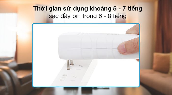 Vợt muỗi Comet CP045 - Sử dụng pin sạc cho thời gian hoạt động từ khoảng 5 - 7 tiếng