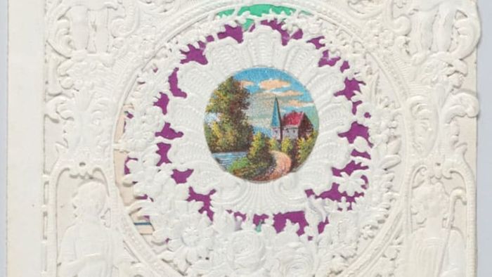 Victorians were known for their elaborate Valentine’s Day cards.
