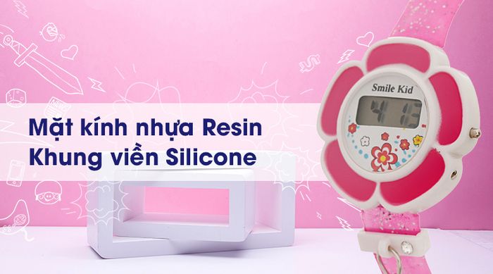 Đồng hồ trẻ em Smile Kid SL021-01 có mặt kính trong suốt, khung viền chắc chắn