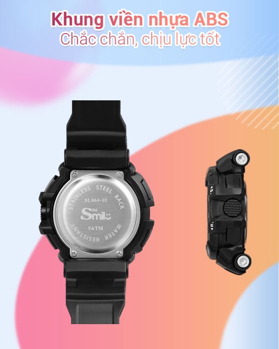 Đồng hồ trẻ em Smile Kid SL064-01 có khung viền nhựa chắc chắn, chống va đập hiệu quả