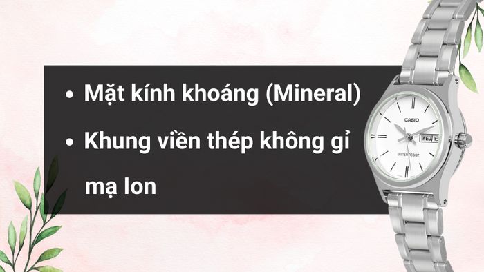 Chất liệu mặt kính và khung viền của mẫu đồng hồ