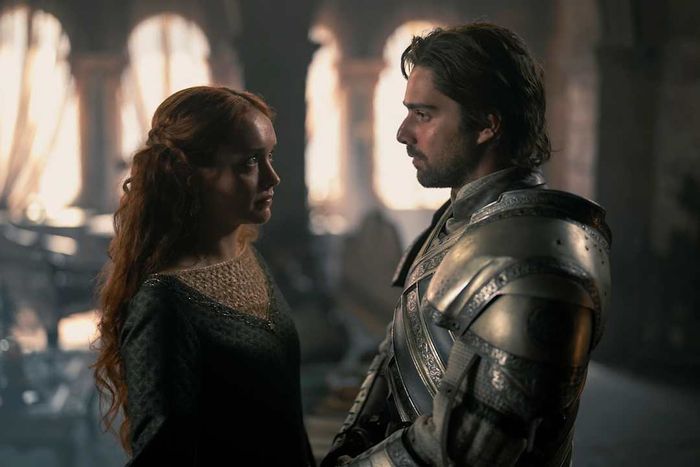 Olivia Cooke and Fabien Frankel in ‘House of the Dragon.’