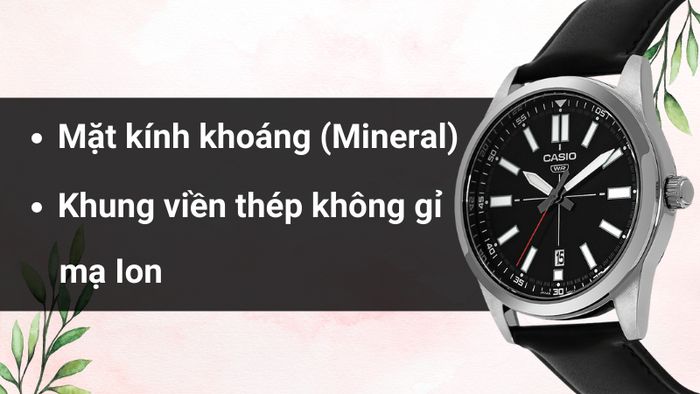 Chất liệu mặt kính và khung viền của mẫu đồng hồ