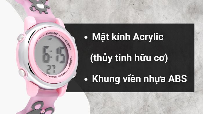Chất liệu mặt kính và khung viền của mẫu đồng hồ