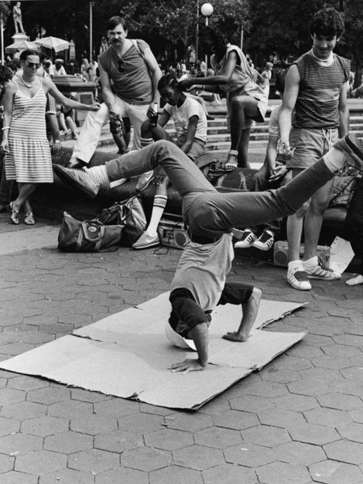 Breaking Moves in Washington Square Park