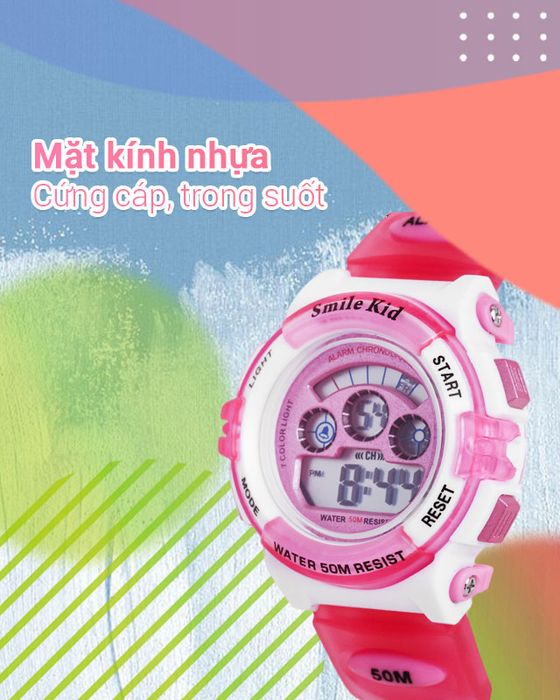 Đồng hồ trẻ em Smile Kid SL058-01 có mặt kính trong suốt, độ bền tốt