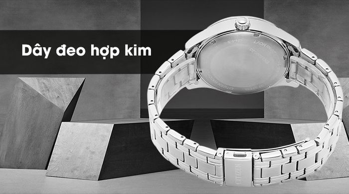 Đồng hồ nam Citizen NH8360-80J - Cơ tự động có dây đeo bền chắc