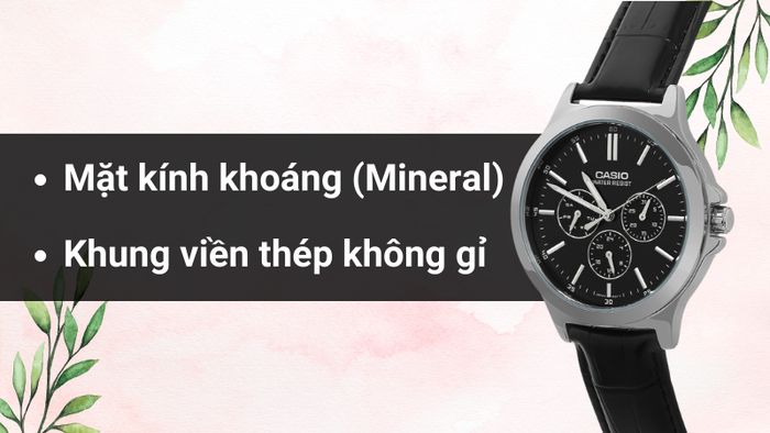 Chất liệu mặt kính và khung viền của mẫu đồng hồ