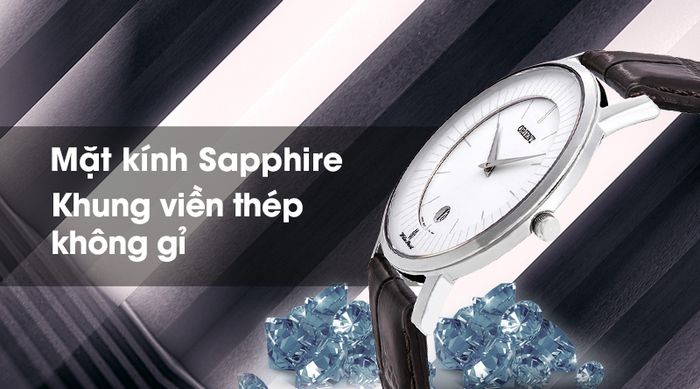Đồng hồ nam Orient FGW0100AW0 có mặt kính cứng cáp, khung viền bền bỉ