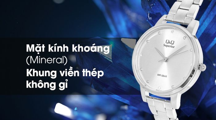Đồng hồ nữ Q&Q S401J201Y có lớp vỏ ngoài cứng cáp