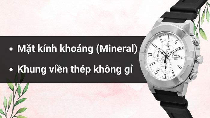 Chất liệu mặt kính và khung viền của mẫu đồng hồ