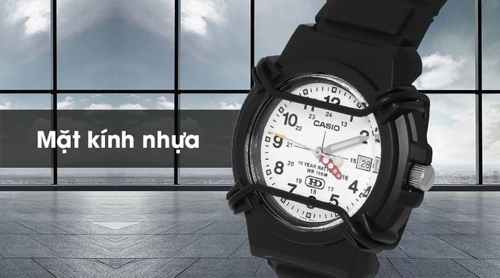Đồng hồ Nam Casio HDA-600B-7BVDF với mặt kính có độ trong suốt cao