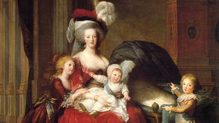 In 1787, Queen Marie Antoinette was pictured alongside her children Marie Thérèse, Louis Charles, and Louis Joseph.