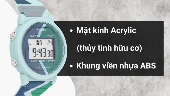 Chất liệu mặt kính và khung viền của mẫu đồng hồ