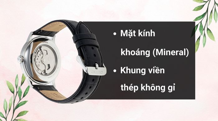 Chất liệu mặt kính và khung viền của mẫu đồng hồ
