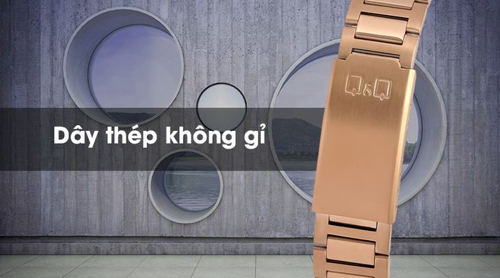 Đồng hồ nữ Q&Q S397J011Y có dây đeo bền chắc