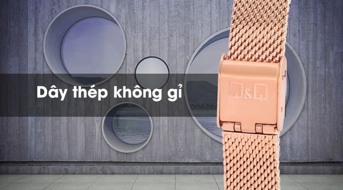 Đồng hồ nữ Q&Q S399J031Y có dây đeo bền chắc