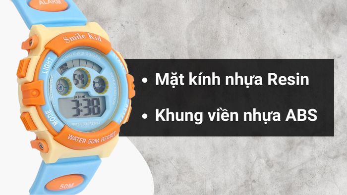 Chất liệu mặt kính và khung viền của mẫu đồng hồ