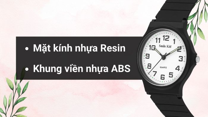 Chất liệu mặt kính và khung viền của mẫu đồng hồ