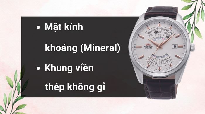 Chất liệu mặt kính và khung viền của mẫu đồng hồ