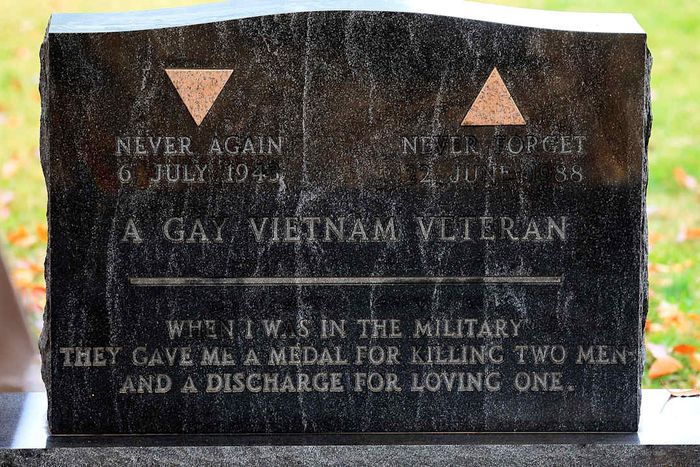 The gravestone labeled ‘A Gay Vietnam Veteran’ in Washington, D.C.’s Congressional Cemetery stands as a tribute to an unnamed individual. The epitaph is poignant, reading: ‘When I was in the military, they gave me a medal for killing two men and a discharge for loving one.’