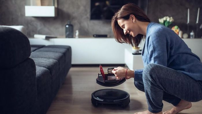 sua-robot-hut-bui-2