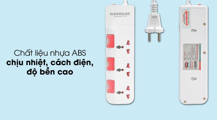 Chất liệu bền tốt - Ổ cắm điện Sunhouse SHE-OC1-3R