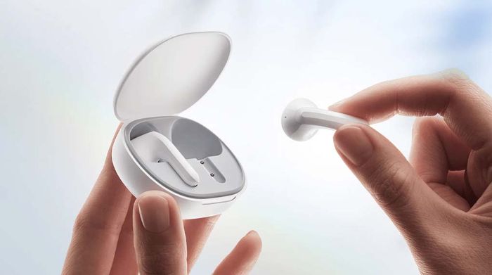 Tai nghe Bluetooth TWS Xiaomi Redmi Buds 4 Lite - Thiết kế gọn gàng, nam châm dính hút chắc chắn
