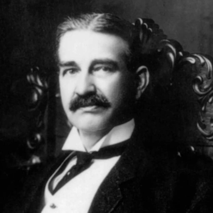 Lyman Frank Baum (1856-1919), an American novelist renowned for writing The Wonderful Wizard of Oz (1900).