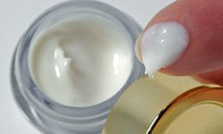facial moisturizer