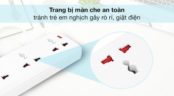Màn che an toàn - Ổ cắm 3 lỗ dây 2.5m Sunhouse SHE OC6-3P