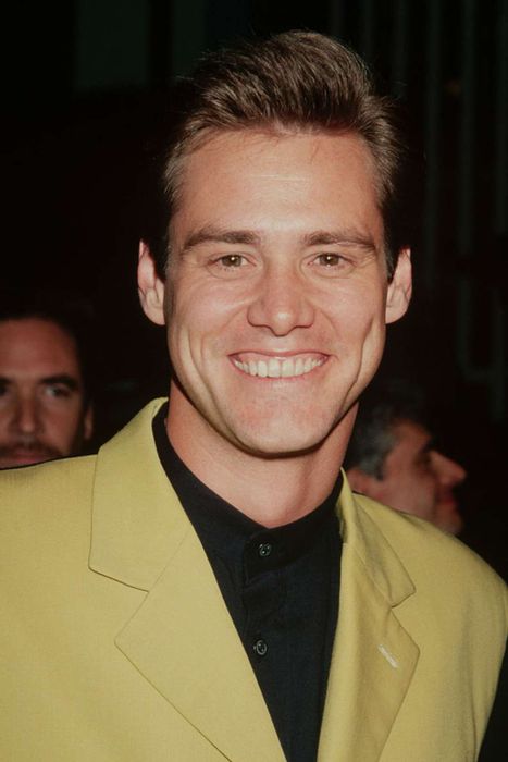 Jim Carrey smiling for the camera.