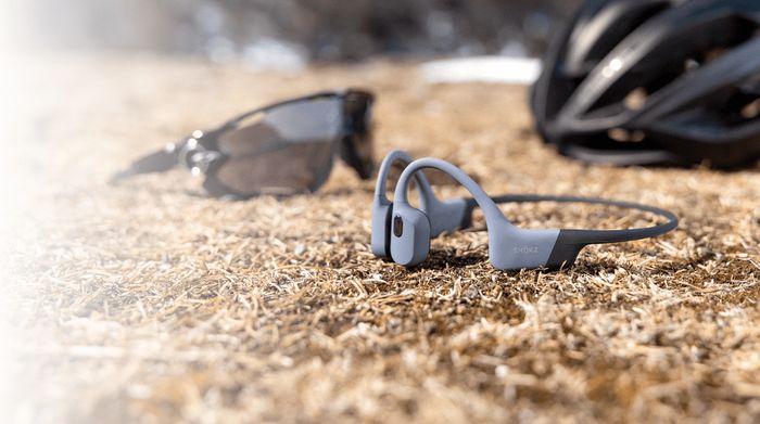 Công nghệ truyền âm qua xương - Tai nghe Bluetooth truyền xương Shokz OPENSWIM PRO S710