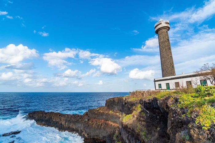 Faro Cumplida in Spain.
