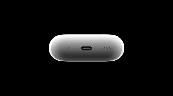 Tai nghe Bluetooth AirPods Pro Gen 2 MagSafe Charge (USB-C) Apple MTJV3 - Tích hợp loa trên hộp sạc