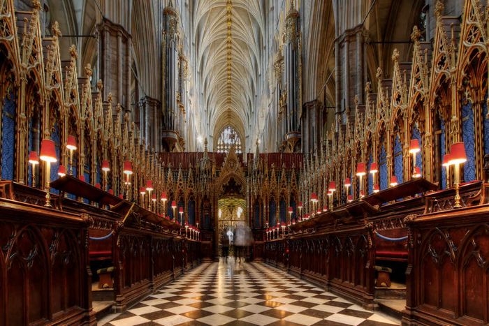 interior of westminster abbey