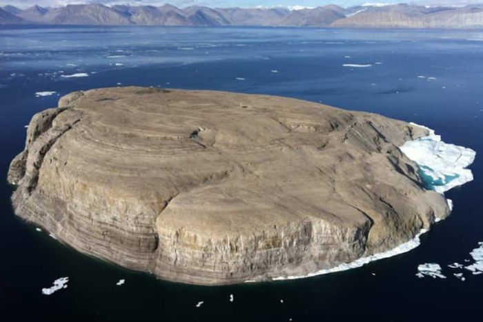 Hans Island.